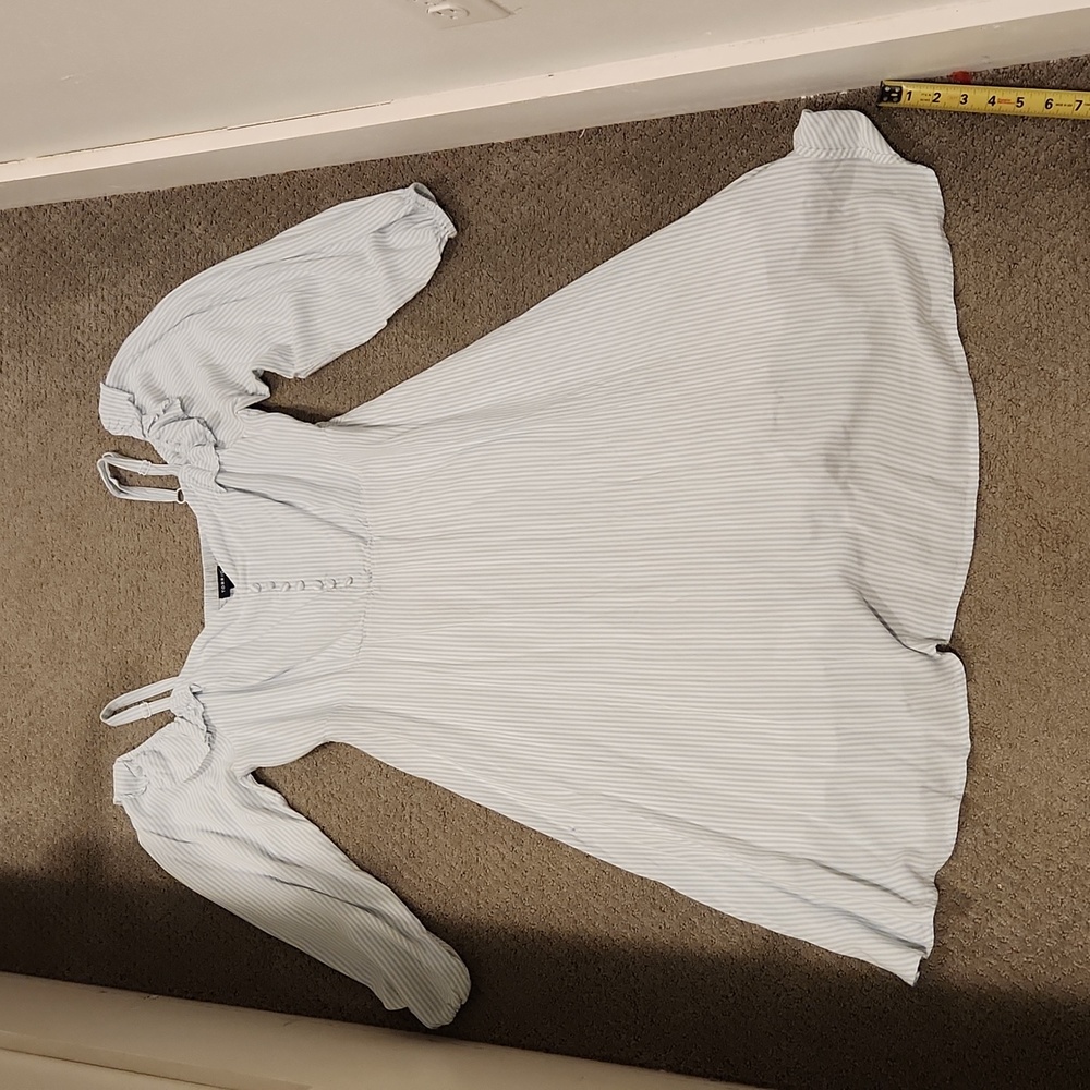 NEW* Torrid off shoulder dress. New sz 2-